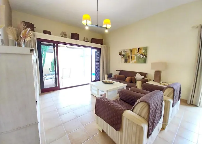 Casa Ara וילה קורלחו